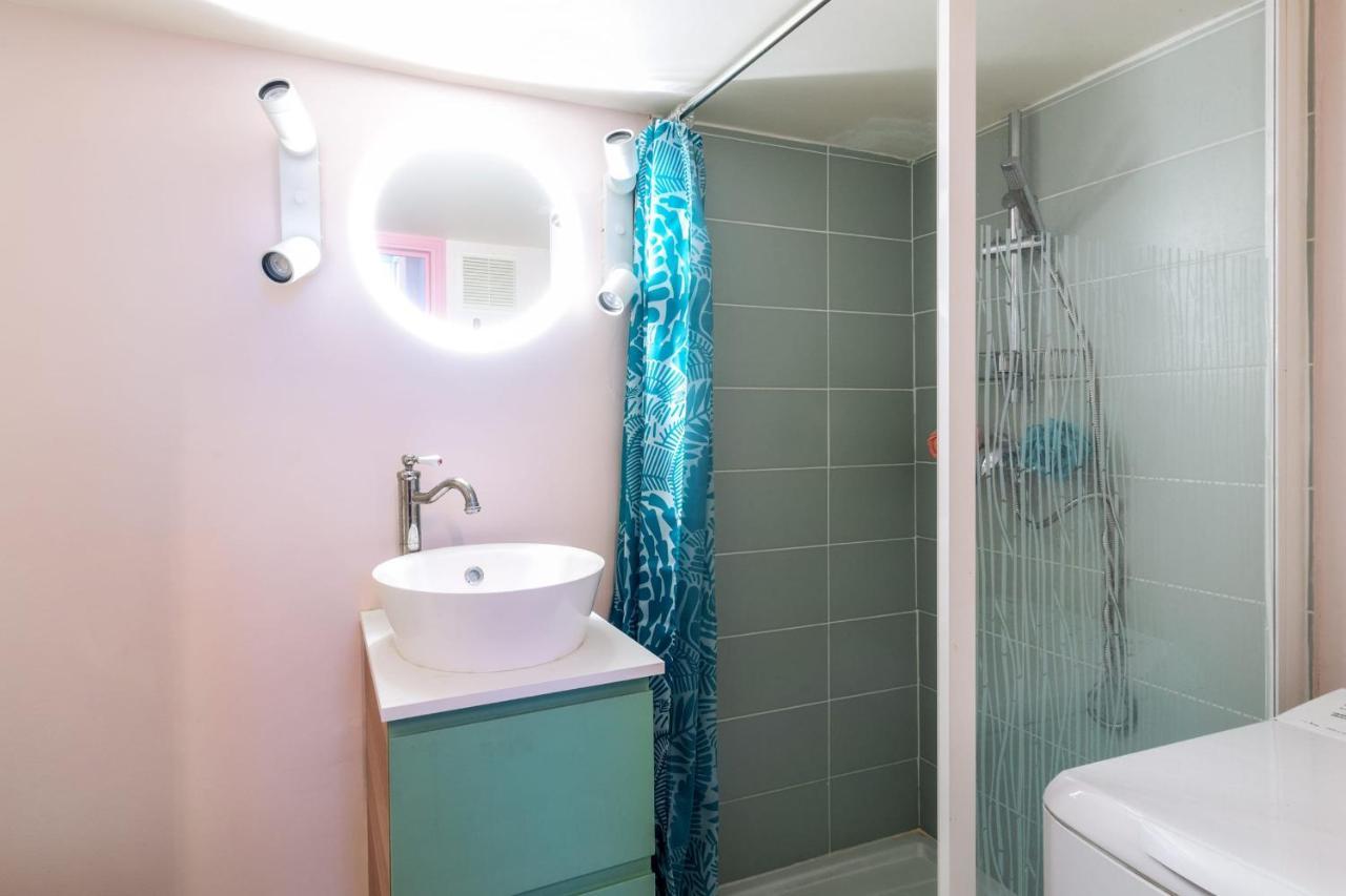 Charming Industrial-Style Studio Just Nearby Montmartre In Paris - Welkeys Apartment Exterior photo